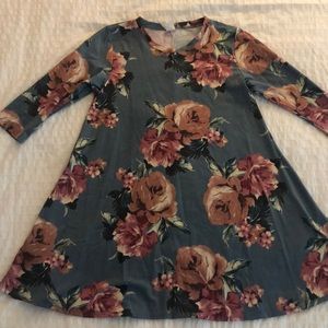 Floral sleeved shirt dress